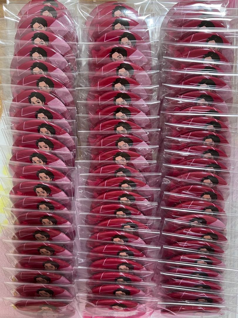 ニート部 PUS2 DD 缶バッジ 70枚