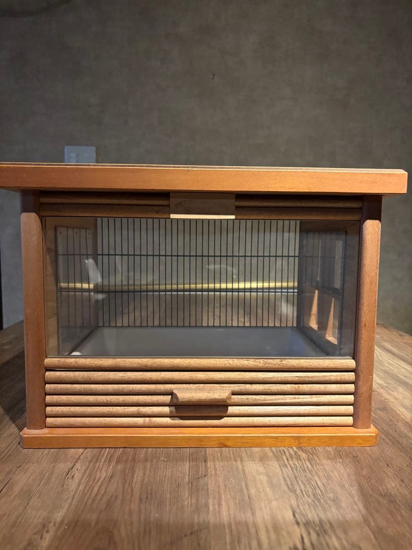 サカイペット産業木製窓付き小動物ケージ(旧タイプ)