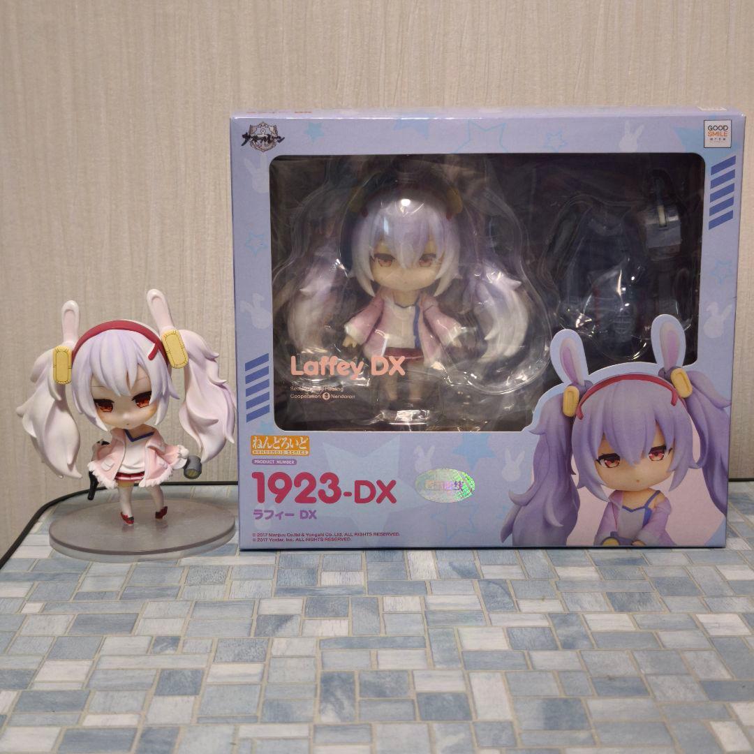 最終値下げ　アズールレーン　アズレン　ラフィー　フィギュア　グッズ　カード40品