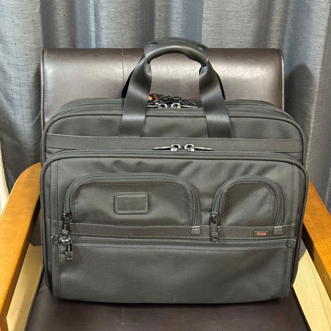状態良好！TUMI 26127DH ブラック　ビジネストローリー　2輪