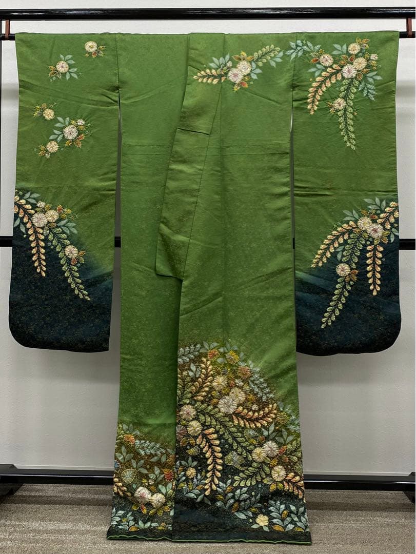 振袖 桐屋 翠山工房 臈纐纈師 豪華 金駒 絞り 紋意匠 身丈cm