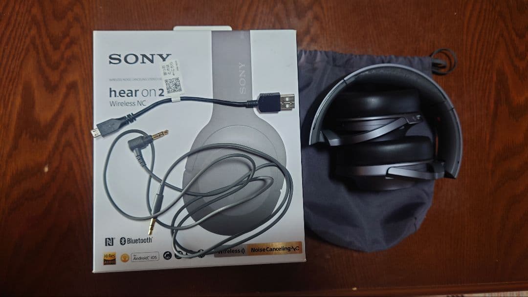 SONY　ワイヤレスヘッドホン　WH-H900N