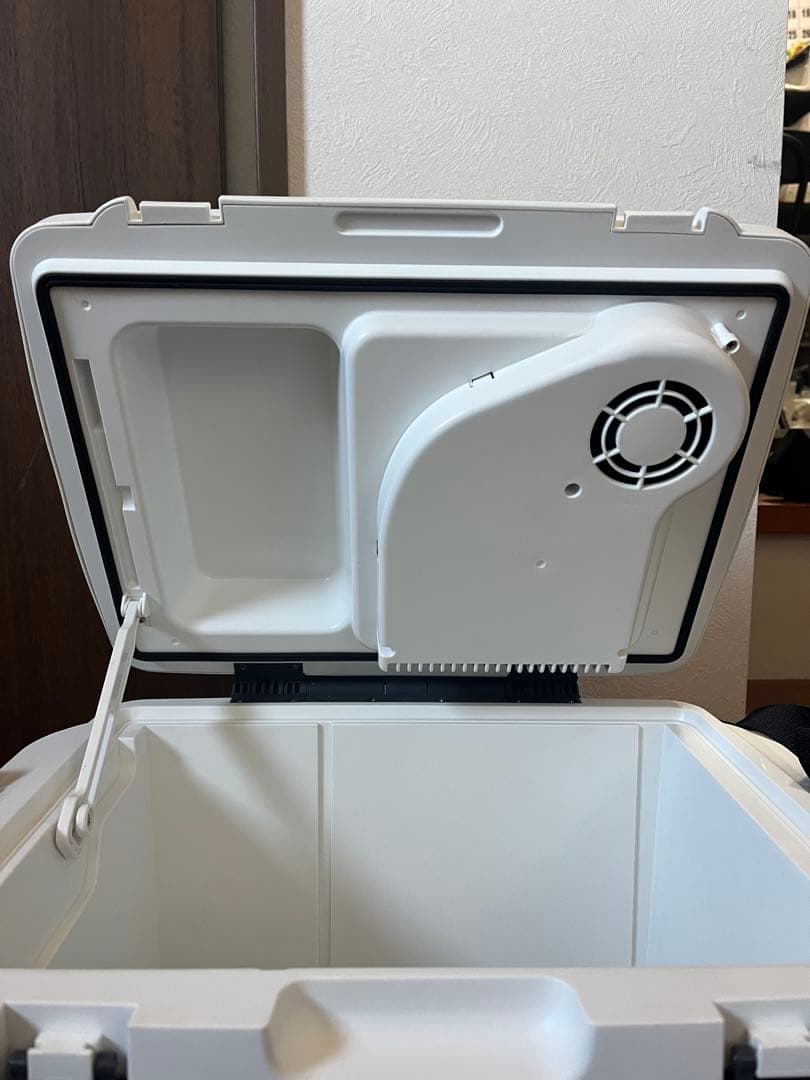 HiKOKI 冷温庫 UL 18DA クーラーボックス 保冷　保温