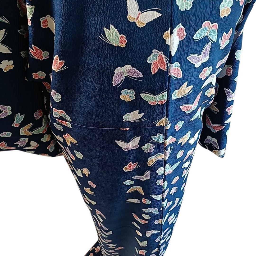 き*う様 C68 ちどり屋 東レシルック 着物 小紋 洗える着物 化繊 蝶 青