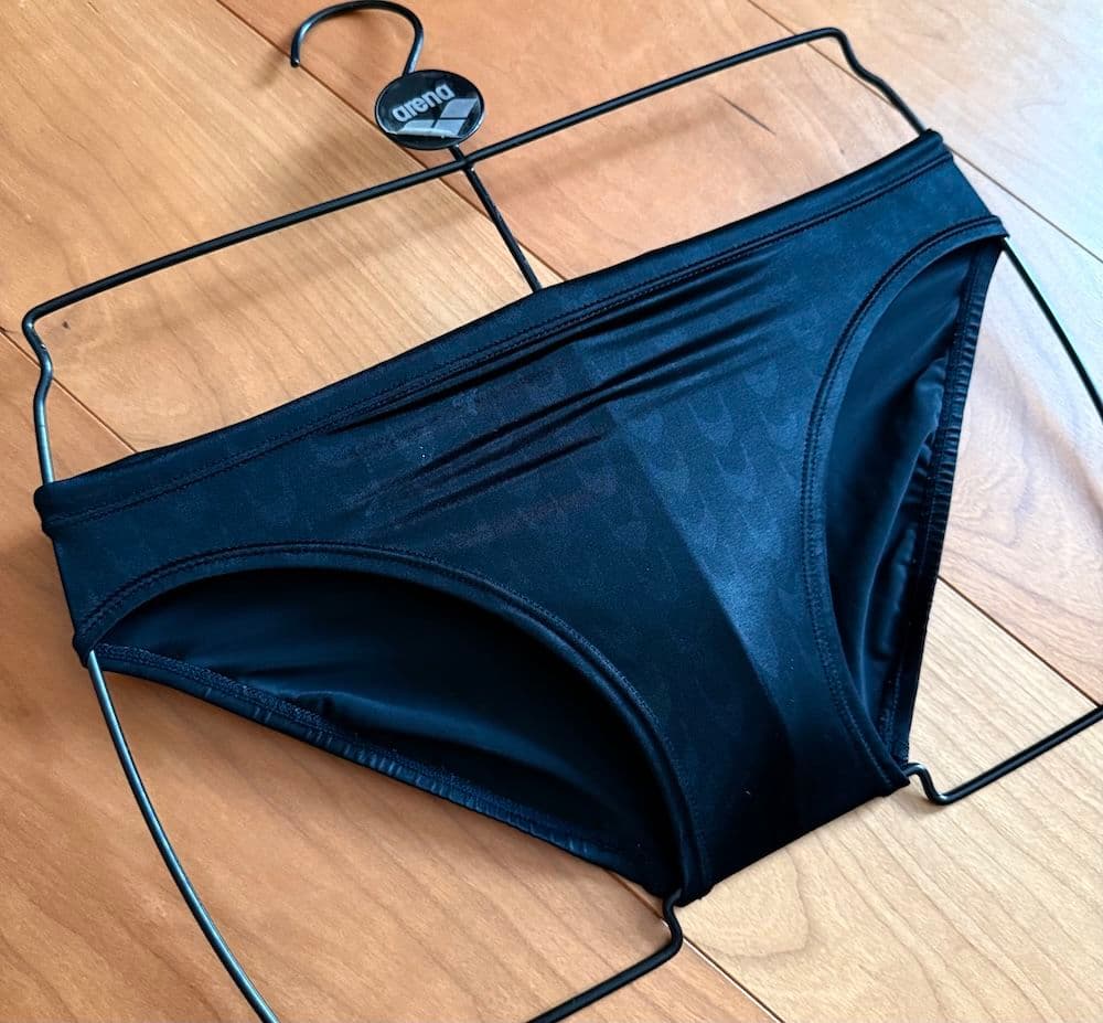 【美品】SPEEDO アクアブレードⅡ ブラック Lサイズ ウロコ 光沢 競パン