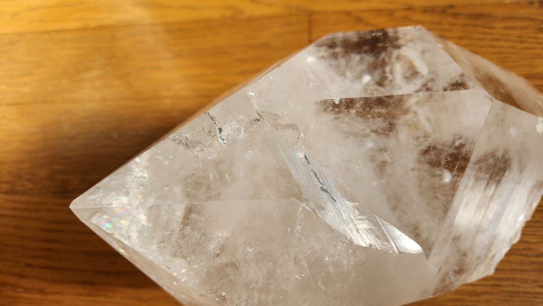 新春値下げ✨水晶　六角柱　イシスクリスタル　4.13キロ