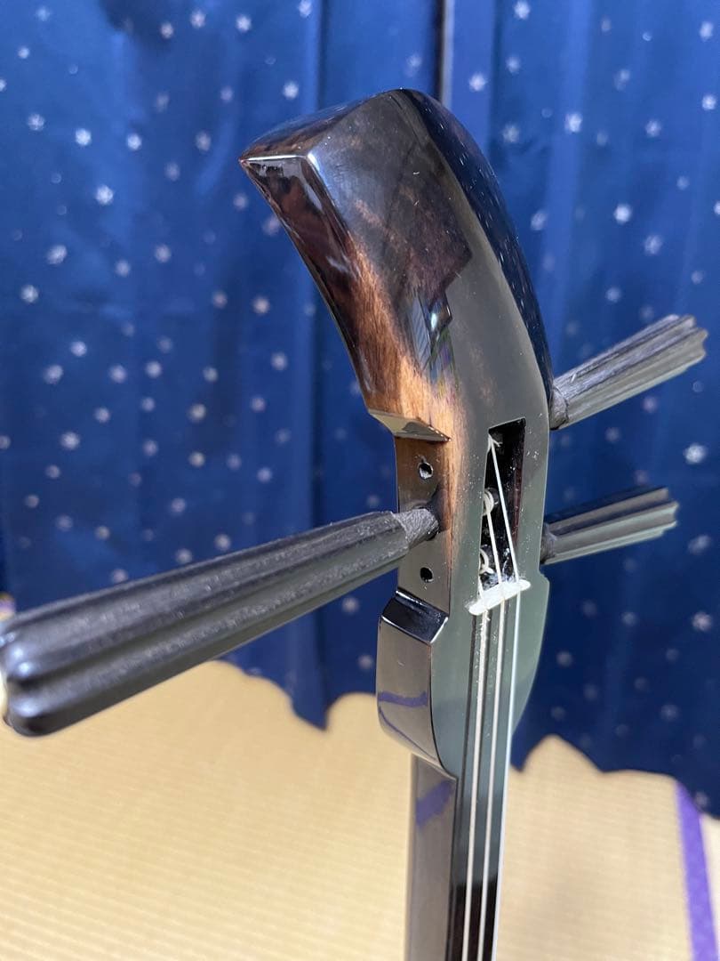 沖縄三線　三味線　弦楽器　和楽器