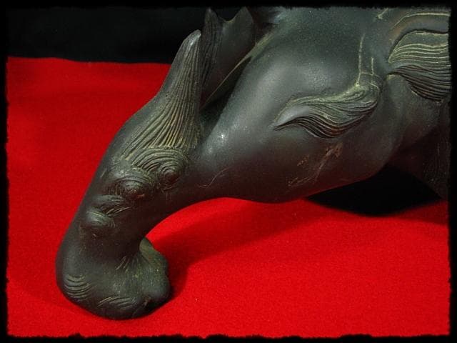 大型 銅獅子 玉乗 置物 c536