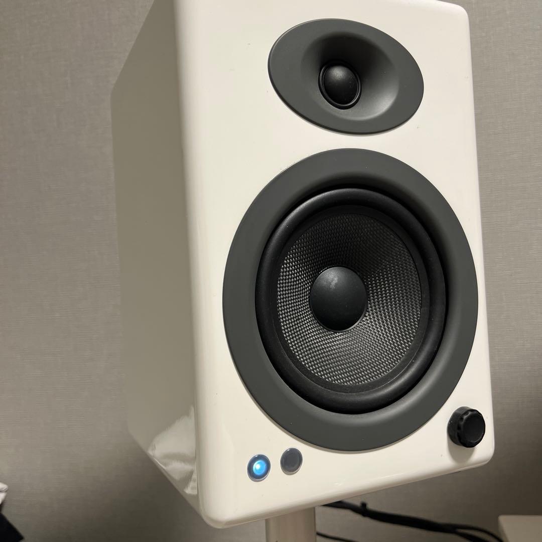 スピーカーのペア