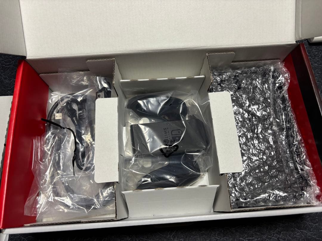 Nintendo Switch 本体　※付属品アリ