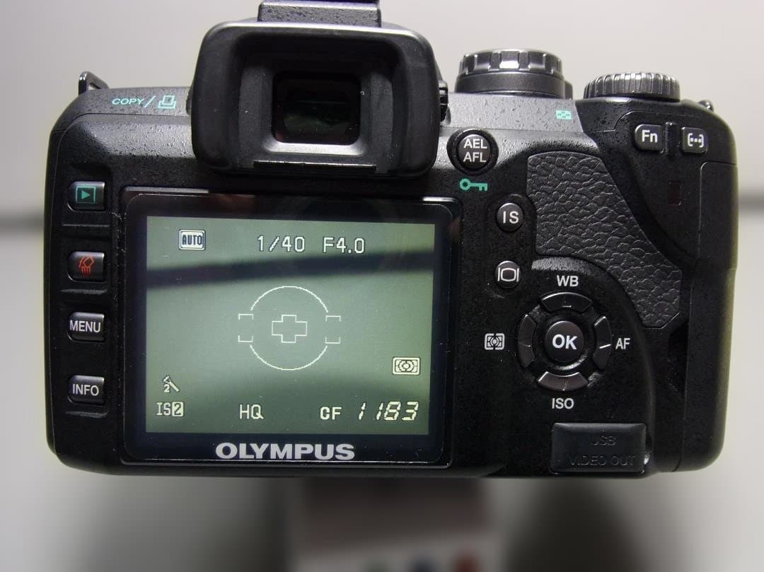 066　オリンパス E-510 カメラAF　電池　メモリーカード付　送料込み