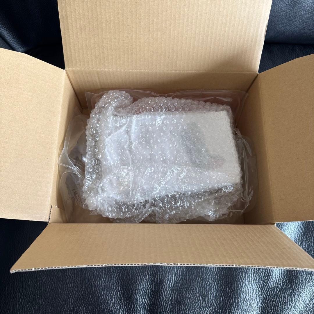 Supreme シュプリーム　Mophie Powerstation go