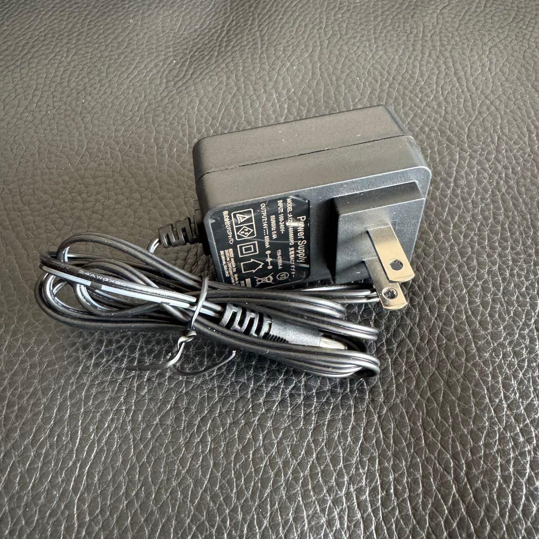 Supreme シュプリーム　Mophie Powerstation go