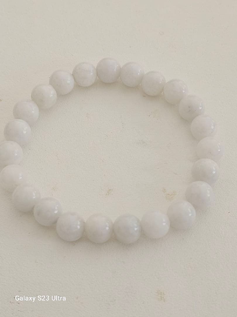 糸魚川翡翠氷種８mm２３玉ブレスレット