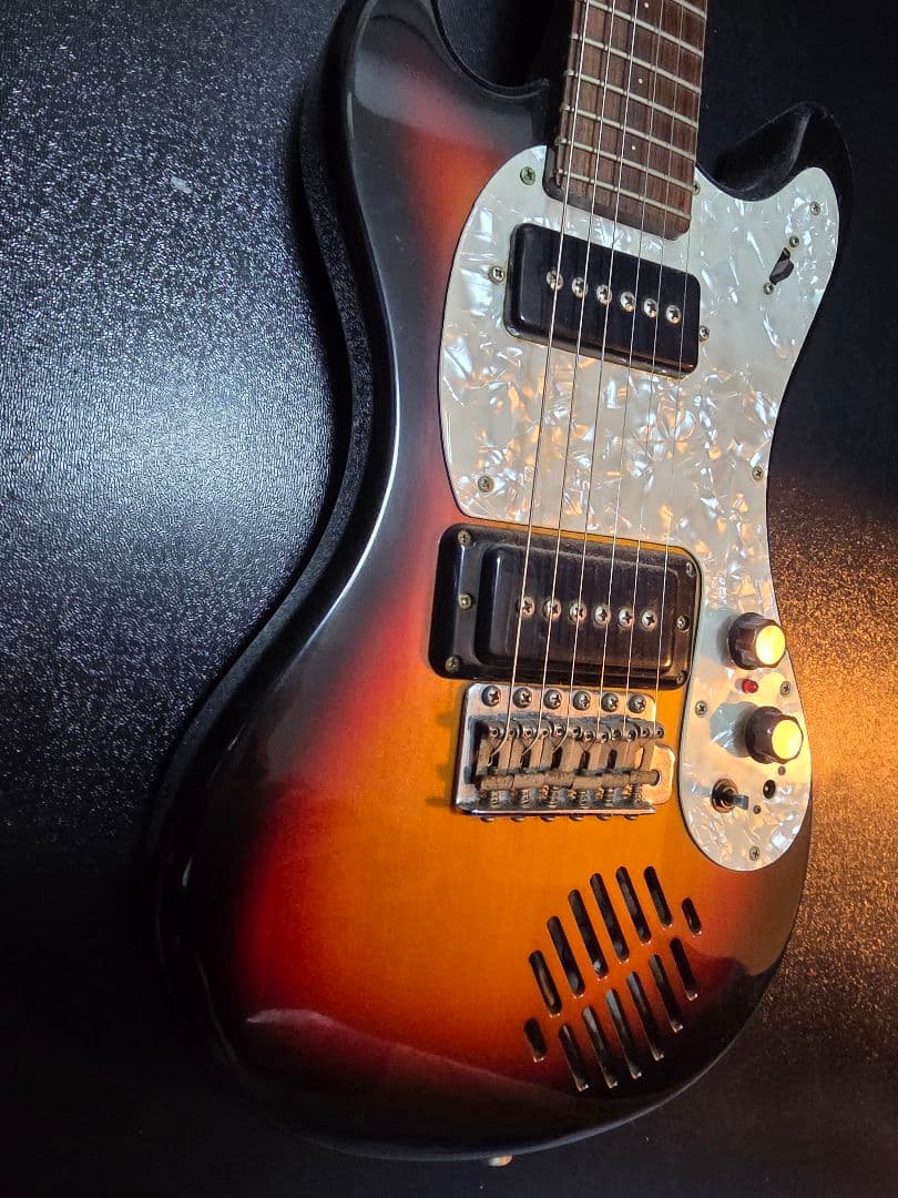 【希少】マリン・ライダーMR-2 ダブルピックアップ 内蔵アンプ