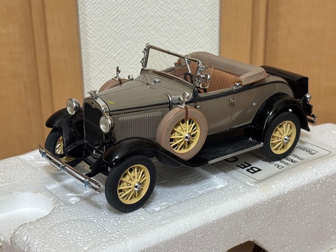 1/24 1931 フォード・モデル-A ロードスター