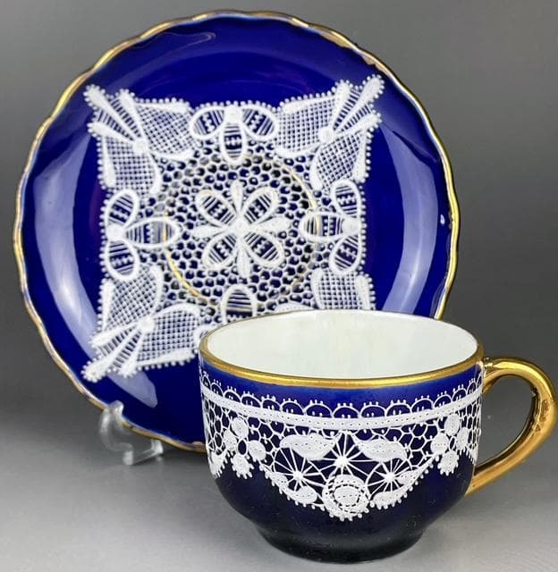 【希少】イタリア　ラヴェーノ 白レース デミカップ＆ソーサー　ヴェネチアン