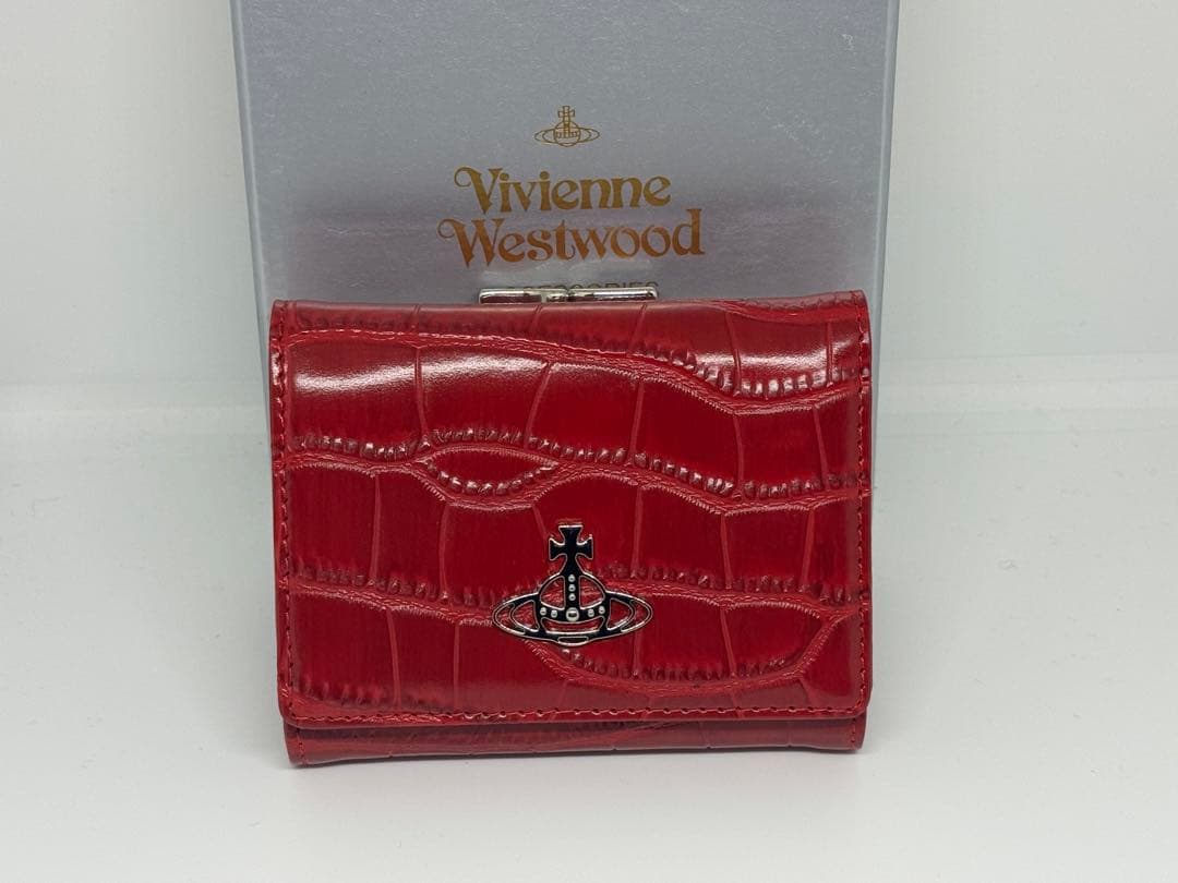 【新品未使用】Vivienne Westwood レッド 三つ折り財布