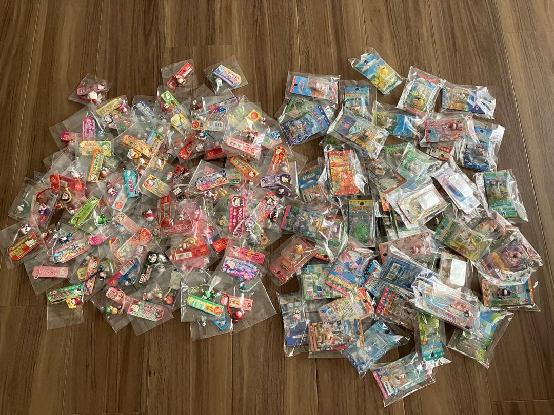 サンリオハローキティ ご当地根付け都道府県　バージョンストラップ 159個セット