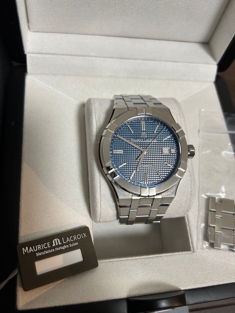 モーリスラクロア　アイコン　42mm Maurice Lacroix ブルー