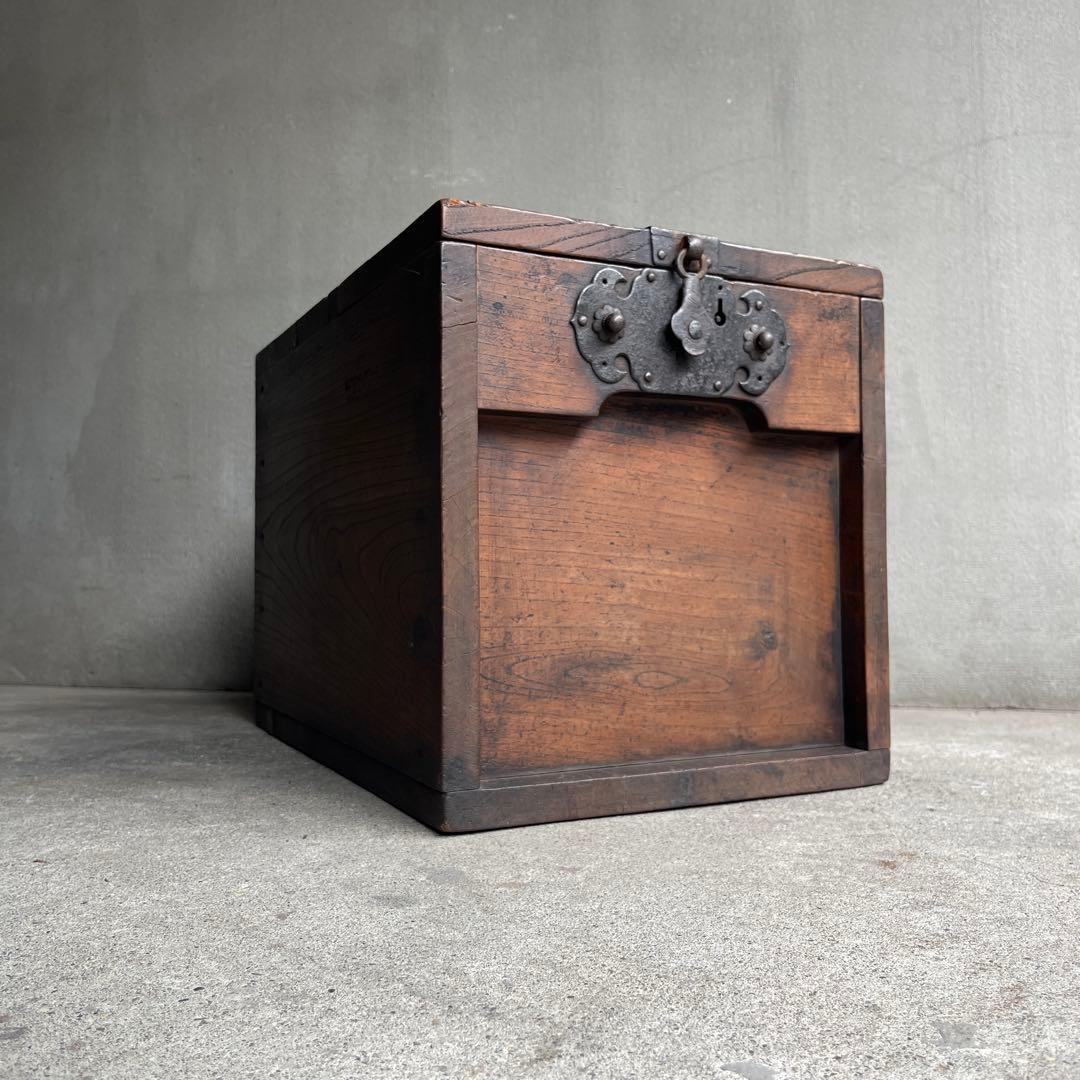 銭箱 銭函 小引出 時代金具 日本製 江戸時代 明治時代 古道具 欅