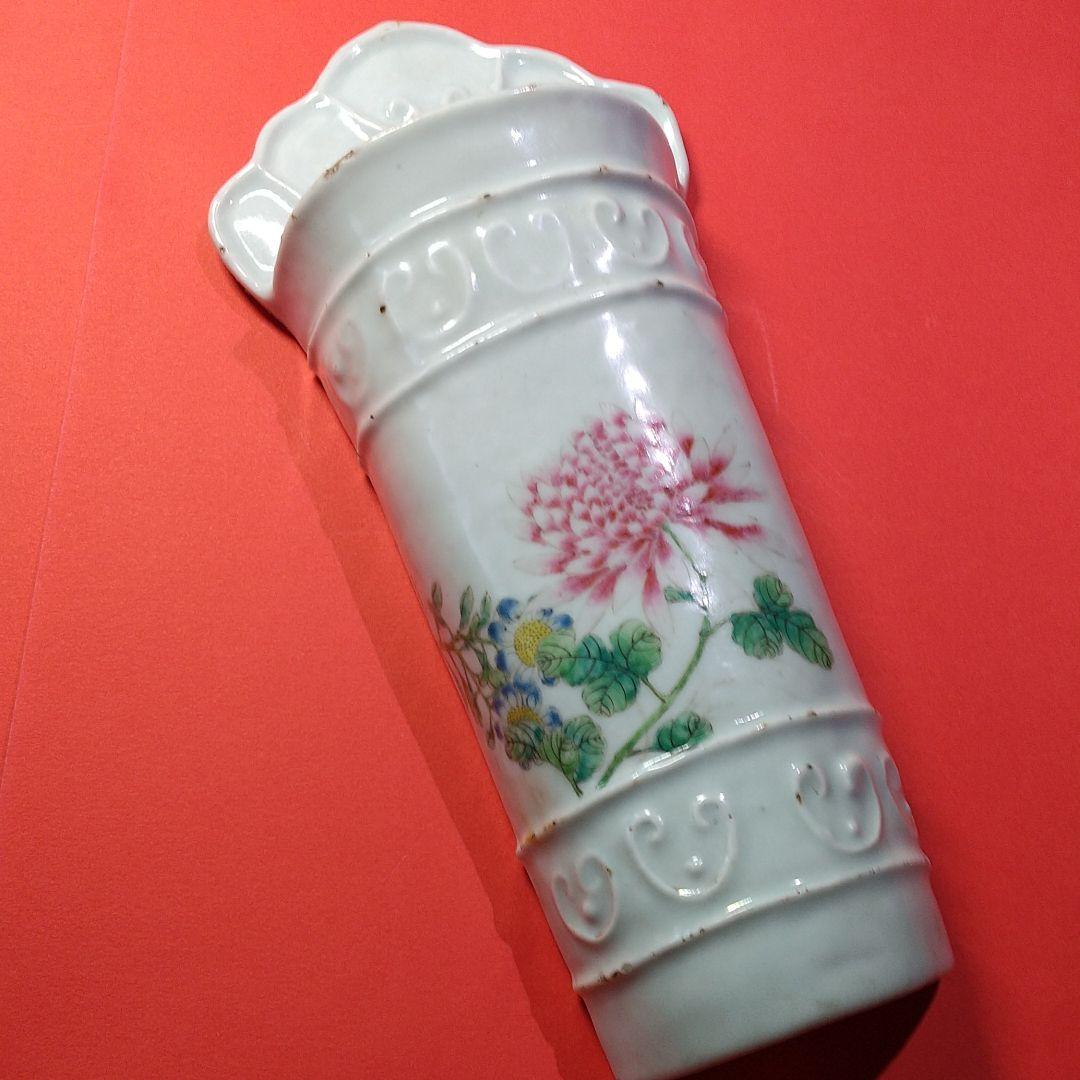大清時代の壁掛け花入れ器