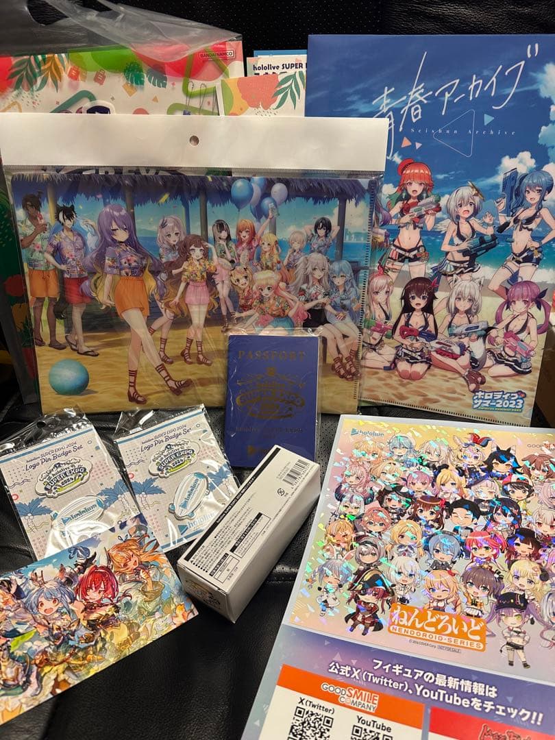 ホロライブ　エキスポ　2024 クリアファイル　バッジ　ノベルティ　セット