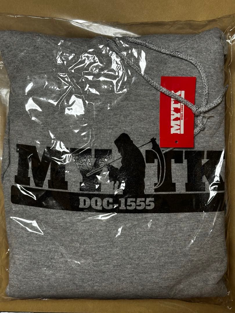 「新品未使用」GADORO ガドロMYTK フード付きスウェット