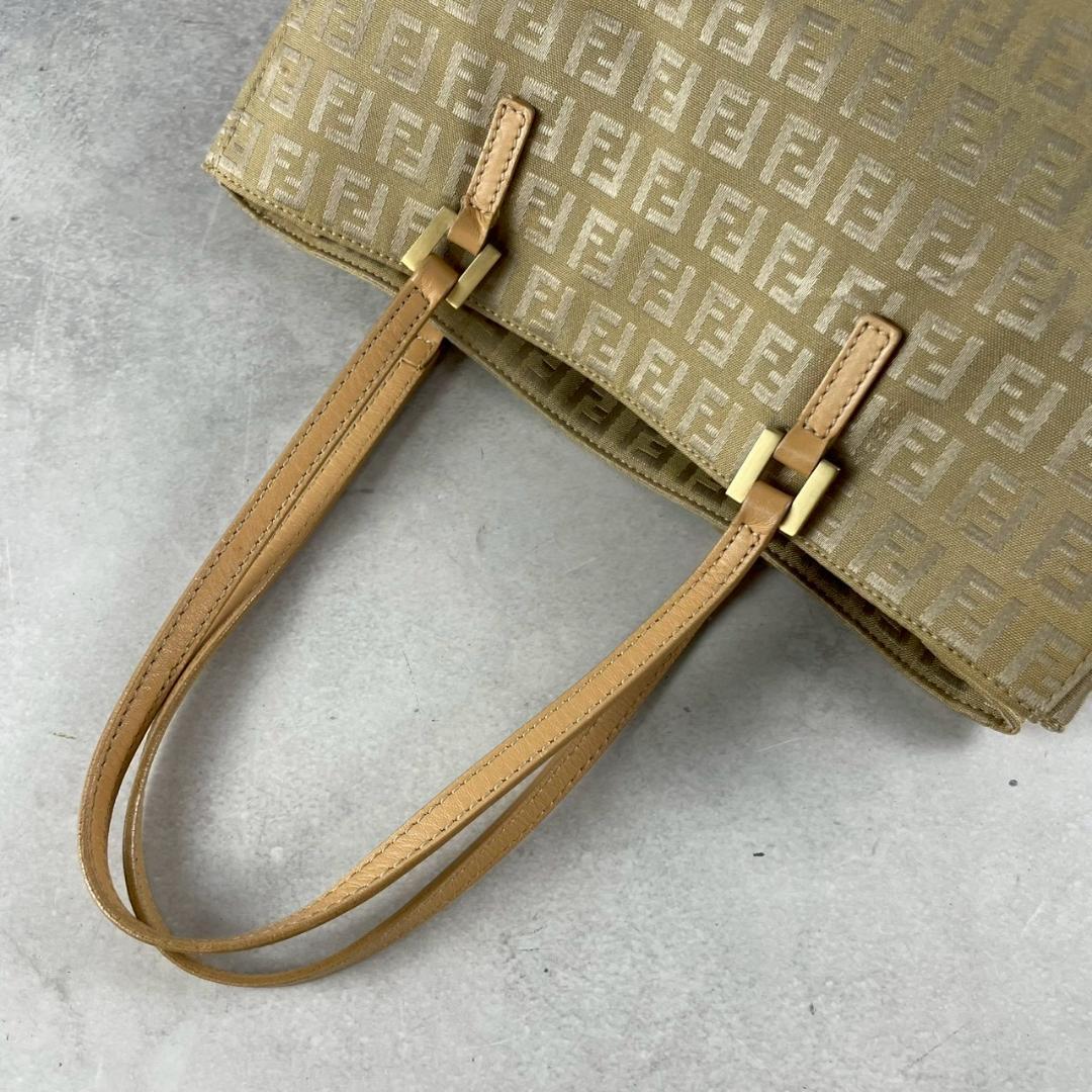 激レア！超美品 FENDI フェンディ ズッキーノ ベージュ トートバッグ