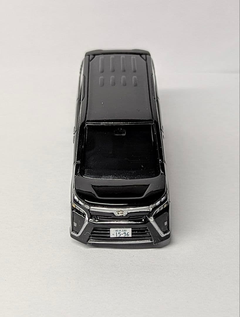 〘改造〙トミカ 115 ヴォクシー 煌3 80系 202ブラック