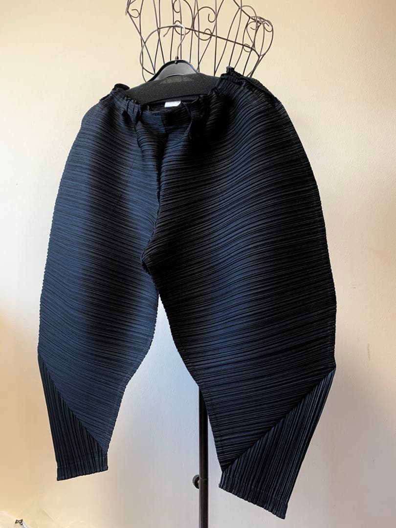 PLATS PLEASE 横プリーツ サルエルパンツ