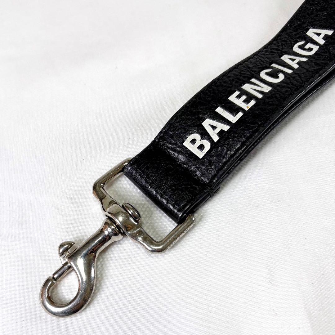 BALENCIAGA バレンシアガ ネックストラップ　ロゴ レザー