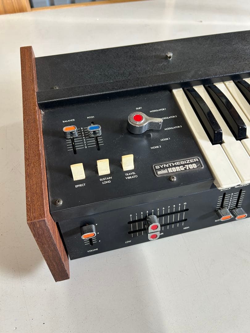 mini KORG-700S アナログシンセサイザー