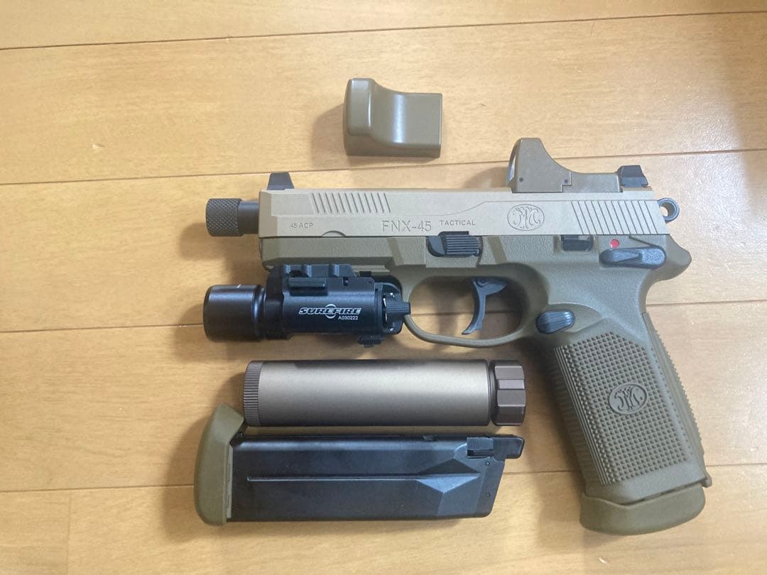 東京マルイ　FNX45