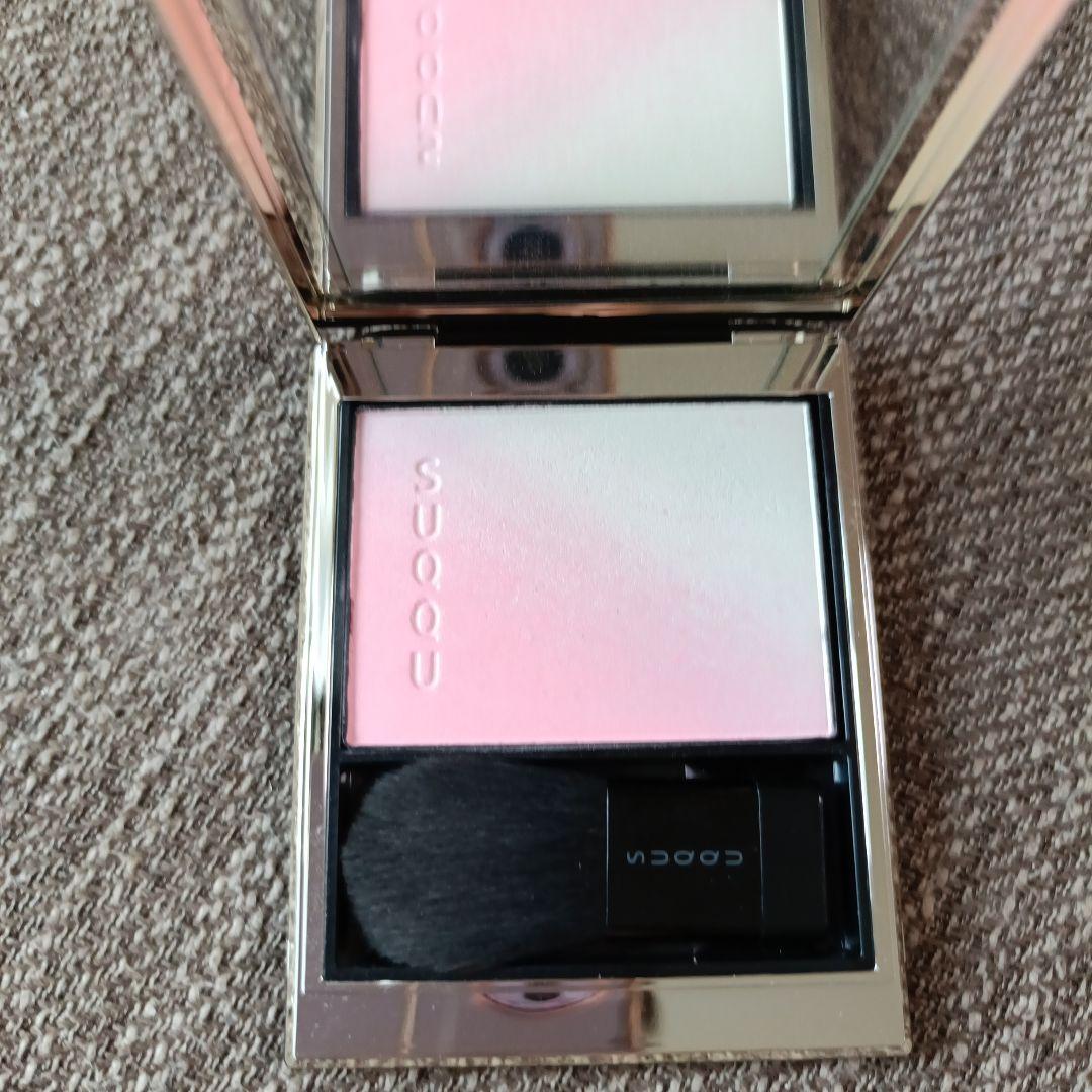 SUQQU ブラーリングカラーブラッシュ 109 輝流星