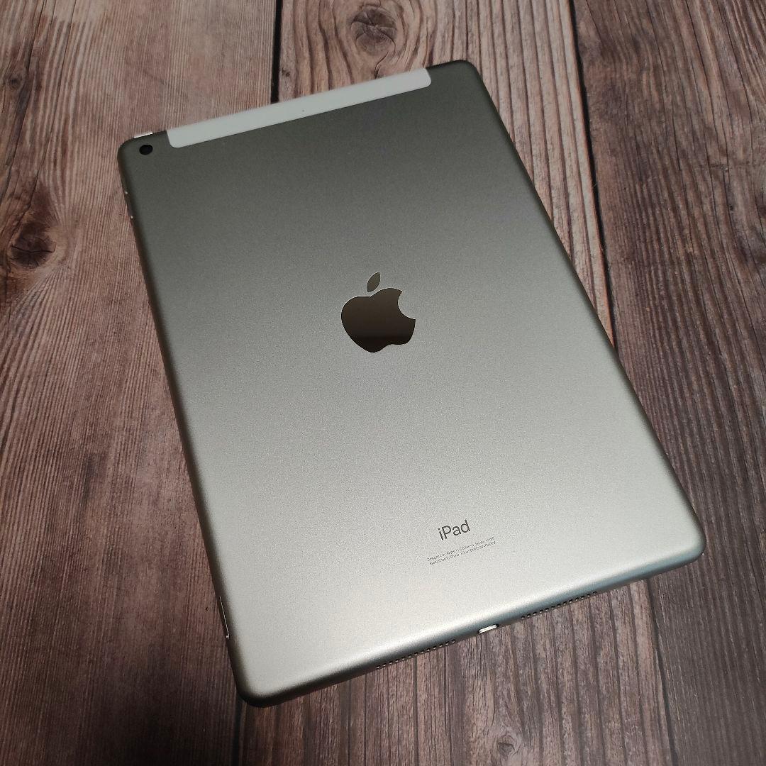 iPad 第7世代 32GB シルバー SIMフリー 美品