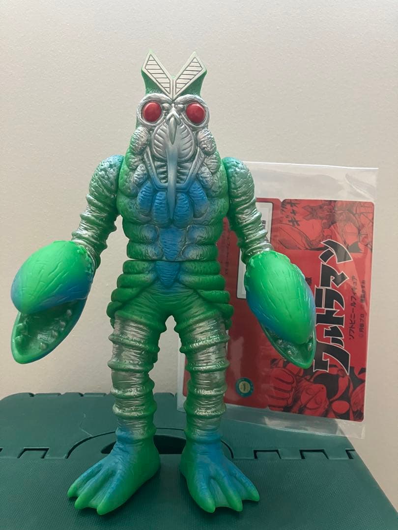 バルタン星人　ソフビ　楳図かずお