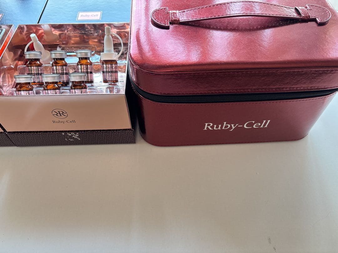 Ruby-Cell 美容液セット 美顔器付き