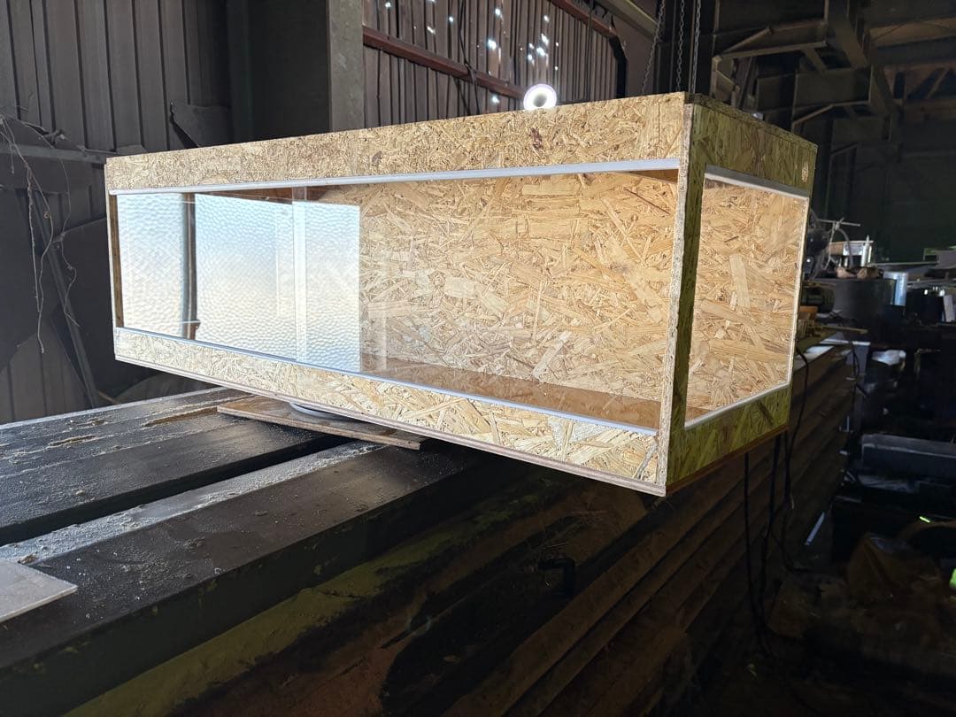 えのきまる　1004645 サイドアクリル天板金網　コーキング