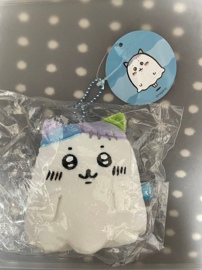 ちいかわ　おばけ・・・ってこと！？なぷちミニマスコット　(ハチワレ)