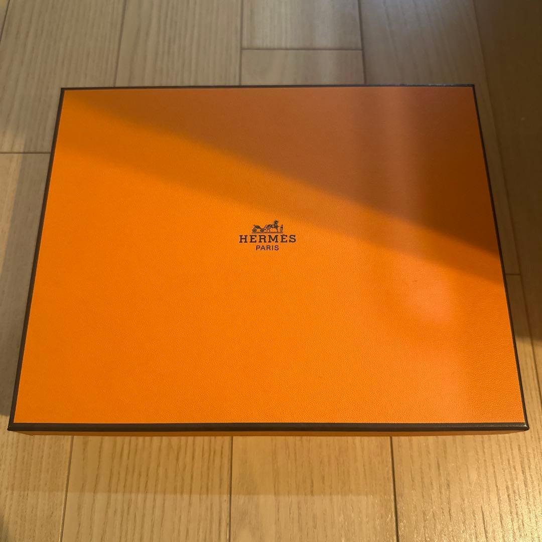 HERMES チェーン模様 カップとソーサーセット