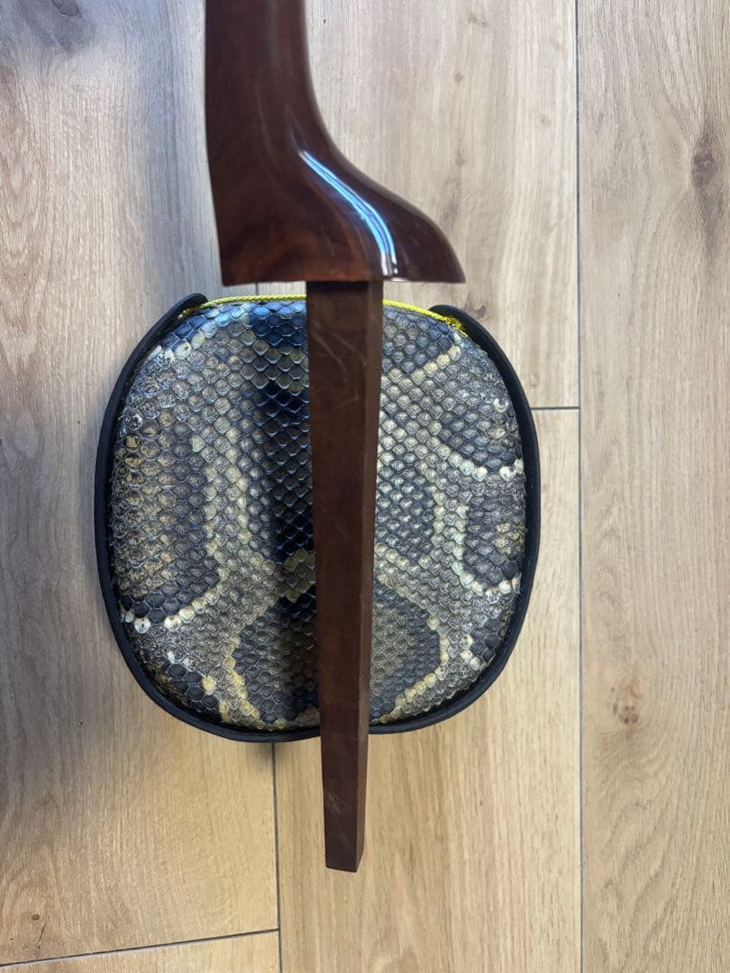 沖縄三線　奥間の知念大工型　八重山黒ユシ