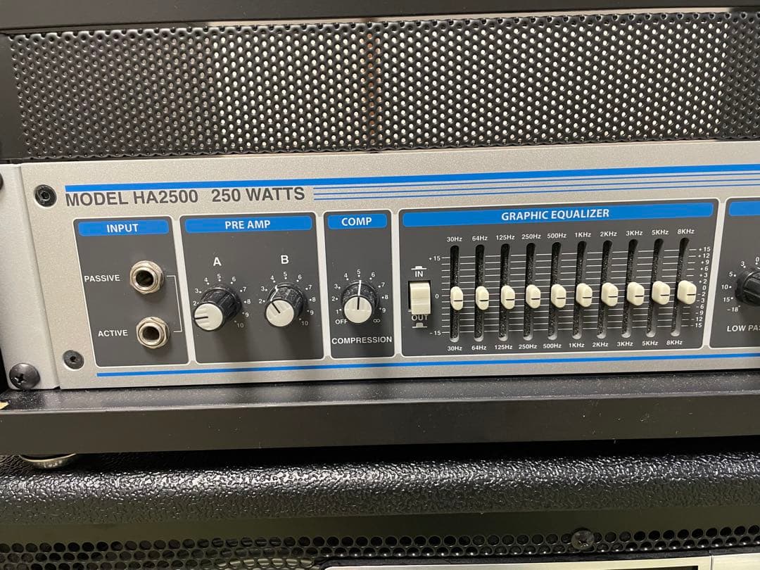 HARTKE ハートキー HA2500 ベースアンプヘッドラック付