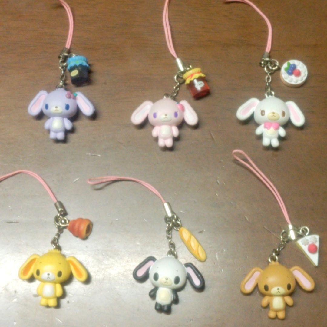 シュガーバニーズ　フィギュアストラップ