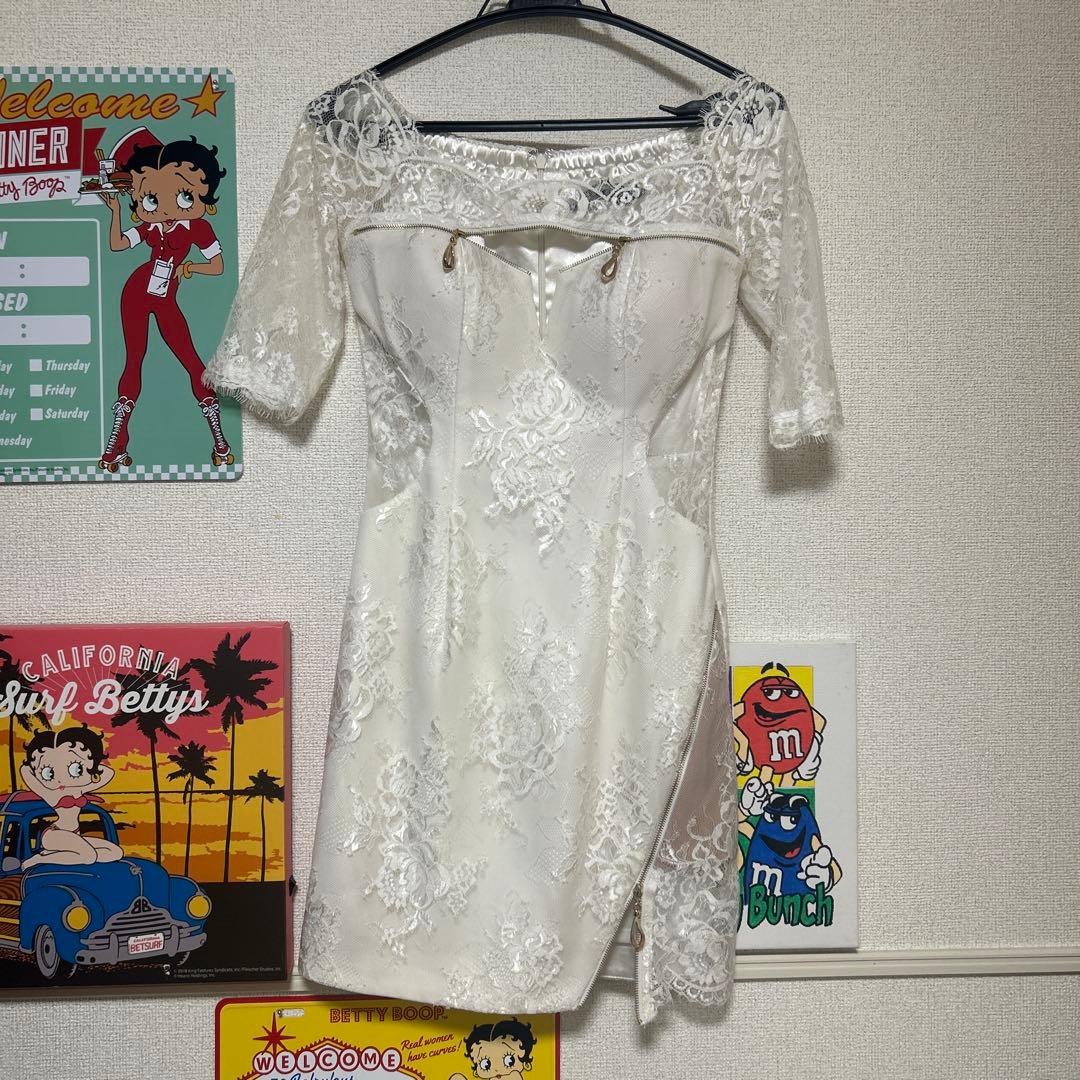 Glossy レースオフショルダードレス S