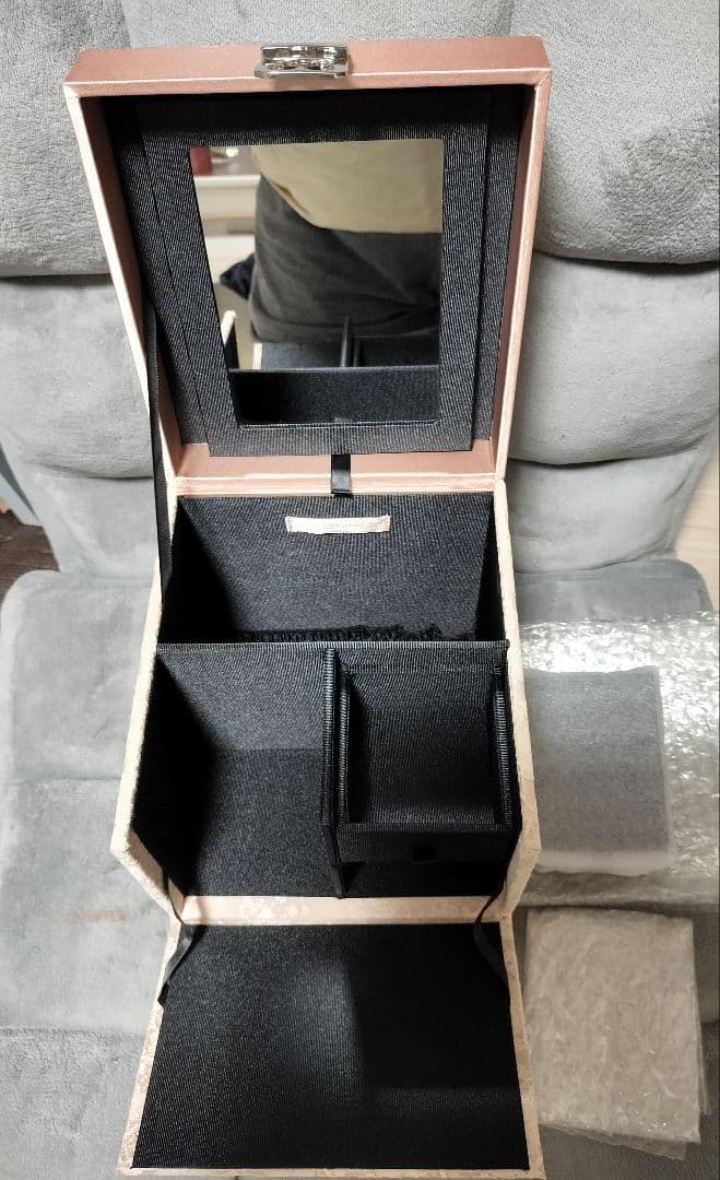 mayu✨ジルスチュアート　メイクアップボックス✨