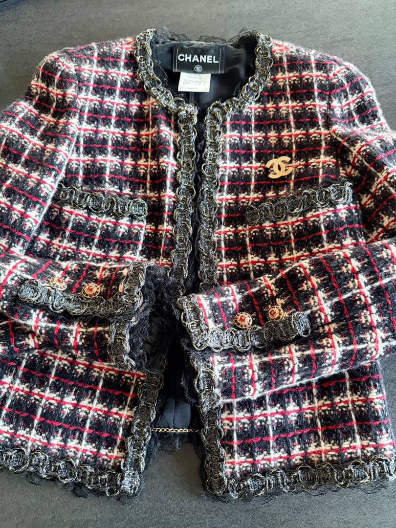 「美品」CHANEL ゴールド CCロゴ ブローチ