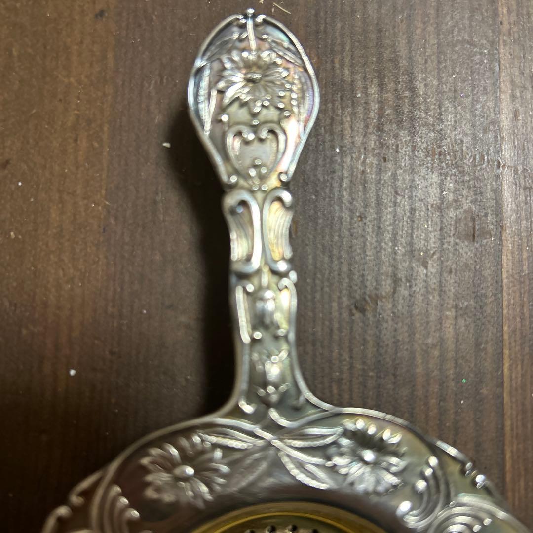 イギリス製　アンティーク　シルバーティーストレイナー　受け皿付き