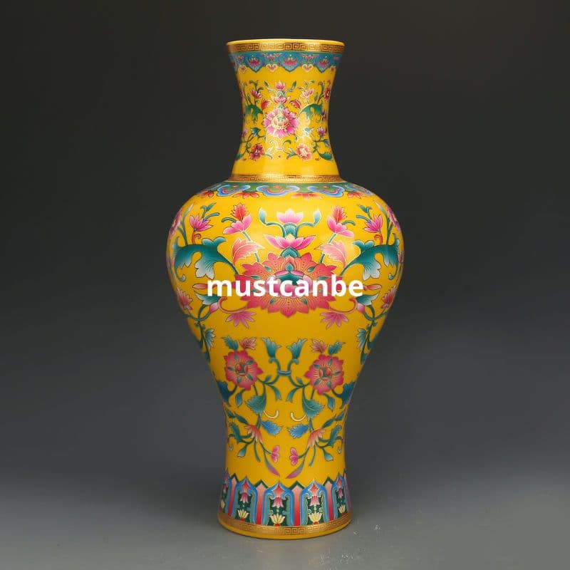黄地琺瑯彩纏枝紋花瓶 景徳鎮 陶磁器 装飾品 現代工芸品 美術品 置物