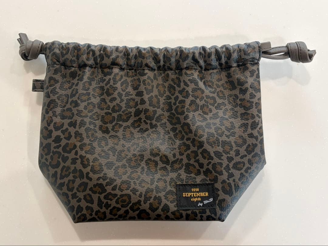 コブクロ　九月八日　 ドローストリングバッグ ヒョウ柄